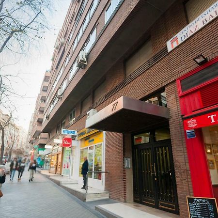 Moncloa Apartment Madryt Zewnętrze zdjęcie